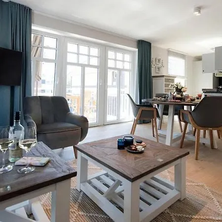 Lindenhof- Silbermoewe *