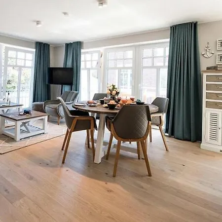 Lindenhof- Silbermoewe *