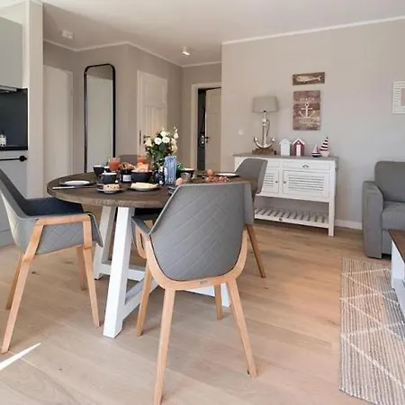 Lindenhof- Silbermoewe וגנרוגה