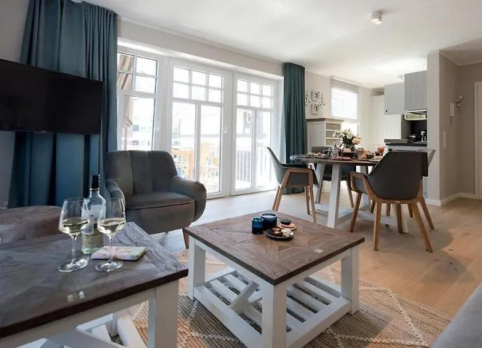 Lindenhof- Silbermoewe *